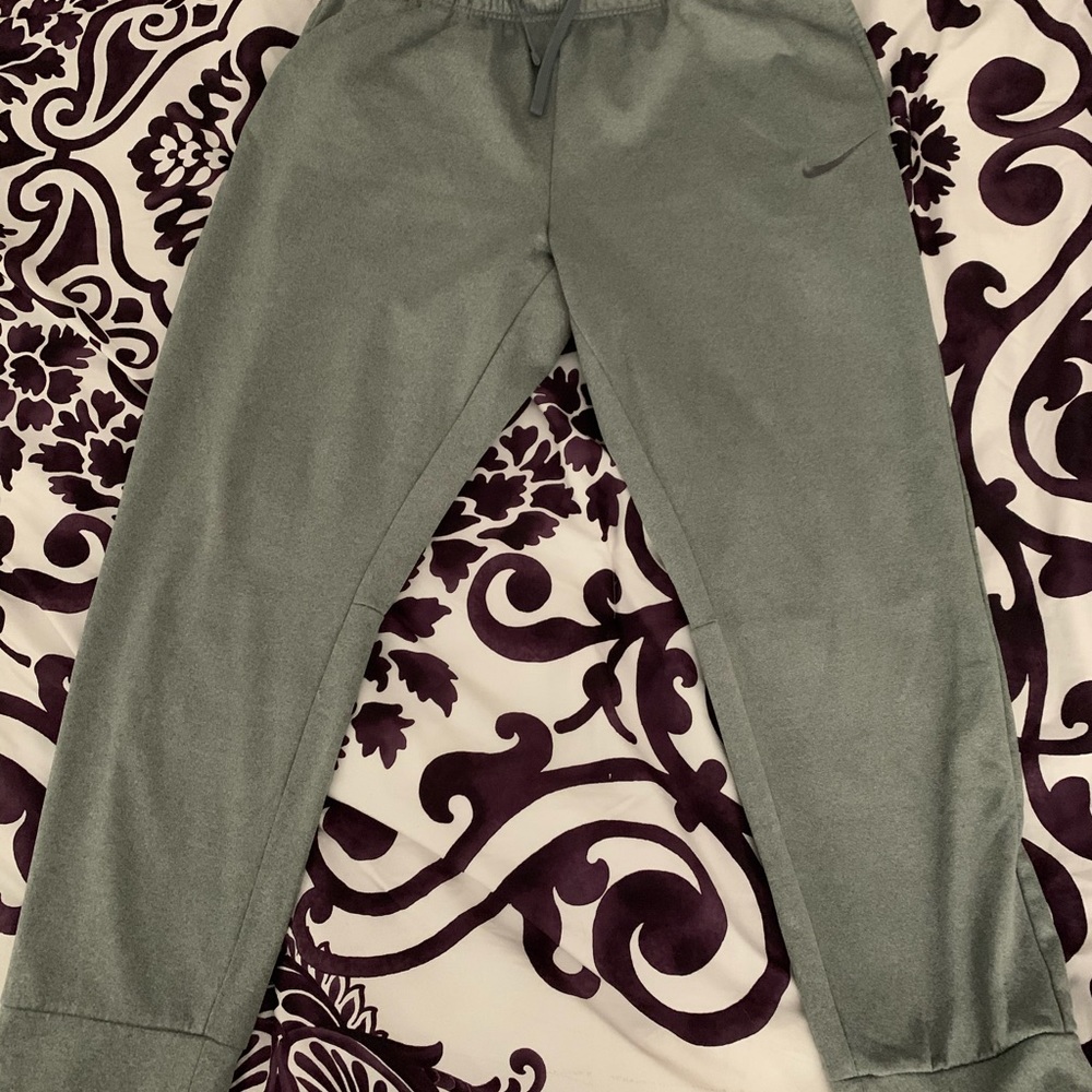 Nike Therma-Fit Joggers